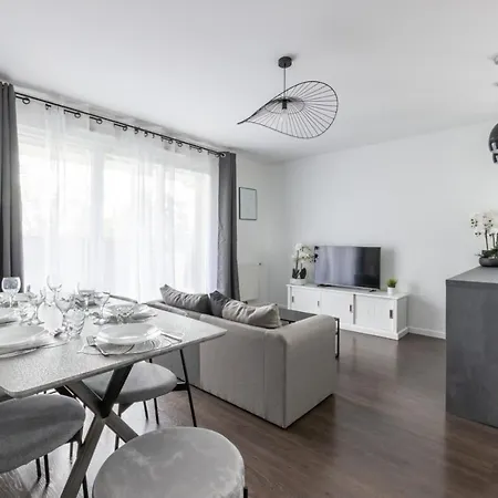 La Canopee By Plaza דירה *